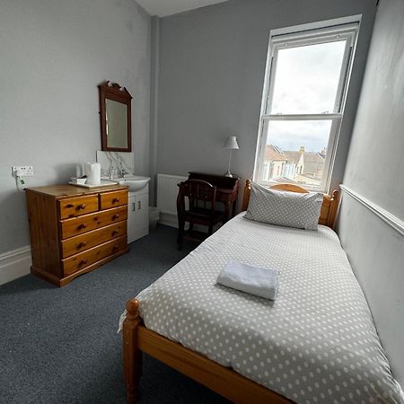 The Elms Guest House Bristol 菲尔顿 外观 照片