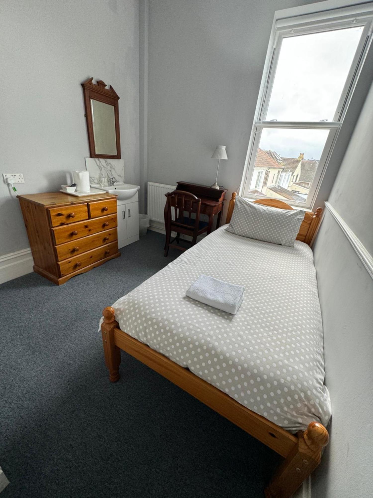 The Elms Guest House Bristol 菲尔顿 外观 照片